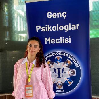 Psikolog Adayı <br> Mine Omput <br> İzmir Bakırçay Üni.