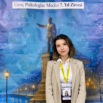 Psikolog <br> Neslişah  Sarılı